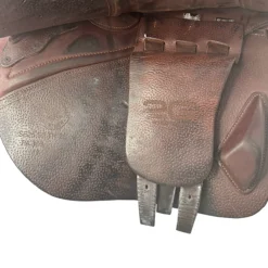 CWD 17.5" 2GS Used Close Contact Saddle -Farm housse 04c5a2250bf75ef0f449b39915490644