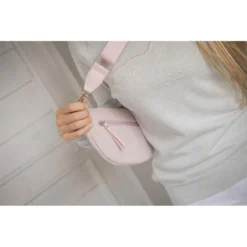 Penelope Chevron Fanny Pack -Farm housse 0db96346a5211886e167b4792f09e03c