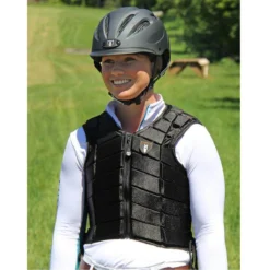 Tipperary Eventer Safety Vest -Farm housse 1015 Eventer Lifestyle 1 1024x1024 2x f82dfb73 0f82 49e2 841a 68c3fd3c55c7