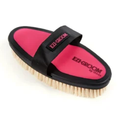 EZI-GROOM Grip Body Brush With Goat Hair -Farm housse 1399 Shires Ezi.Groom .Body .Brush Bright.Pink