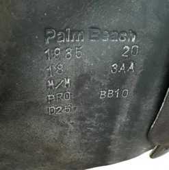 Voltaire Palm Beach 18" Used Close Contact Saddle -Farm housse 20b61167b4877b3a7982684d619df2ec