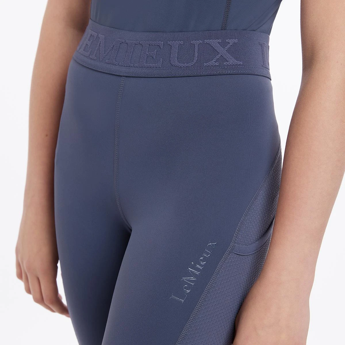 LeMieux Young Riders Lizzie Mesh Knee Patch Leggings 6 LeMieux Young Riders Lizzie Mesh Knee Patch Leggings - Image 4