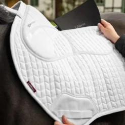 LeMieux ProSorb Plain 2 Pocket Close Contact Square 14 LeMieux ProSorb Plain 2 Pocket Close Contact Square -Farm housse 707a53b7 f53c 4329 813e cbfacdd1b2a4