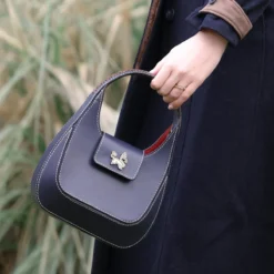 Welligogs Women's Phillipa Leather Handbag -Farm housse 7d930010 70e3 4d9f a06c 9e7bb91ef6b7