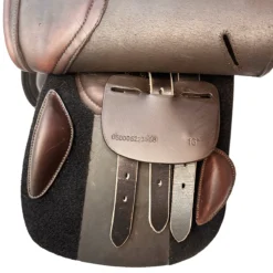 Royal Highness Pip 16" Used Close Contact Saddle 13 Royal Highness Pip 16" Used Close Contact Saddle -Farm housse 92568c8c 9353 4b02 a9df f9779c086957