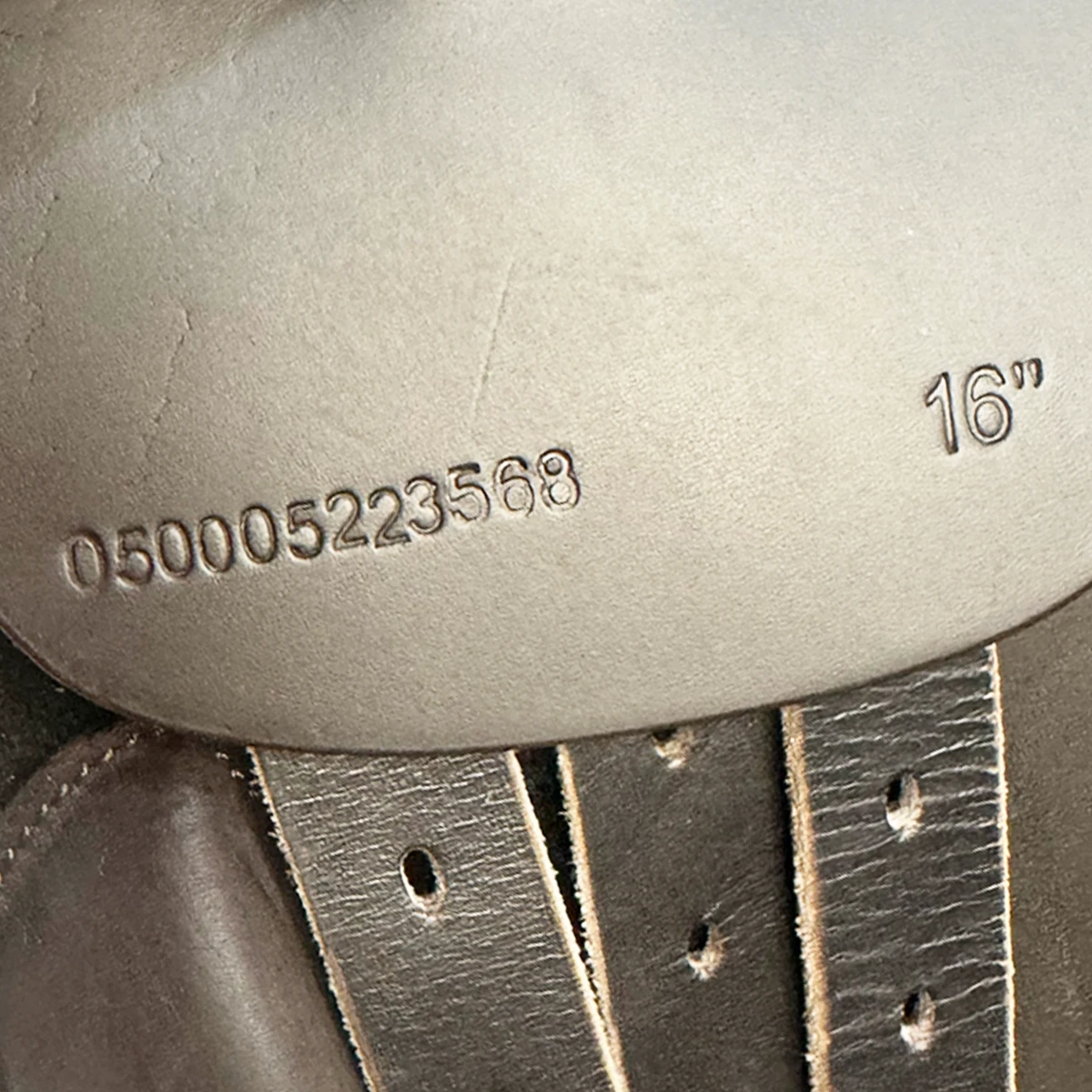 Royal Highness Pip 16" Used Close Contact Saddle 9 Royal Highness Pip 16" Used Close Contact Saddle - Image 7