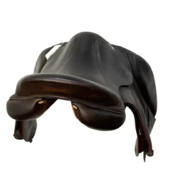 Antares Connexion 17.5 Used Close Contact Saddle 13 Antares Connexion 17.5 Used Close Contact Saddle -Farm housse 943831ee 736f 46e9 b7b3 01e7826522ce