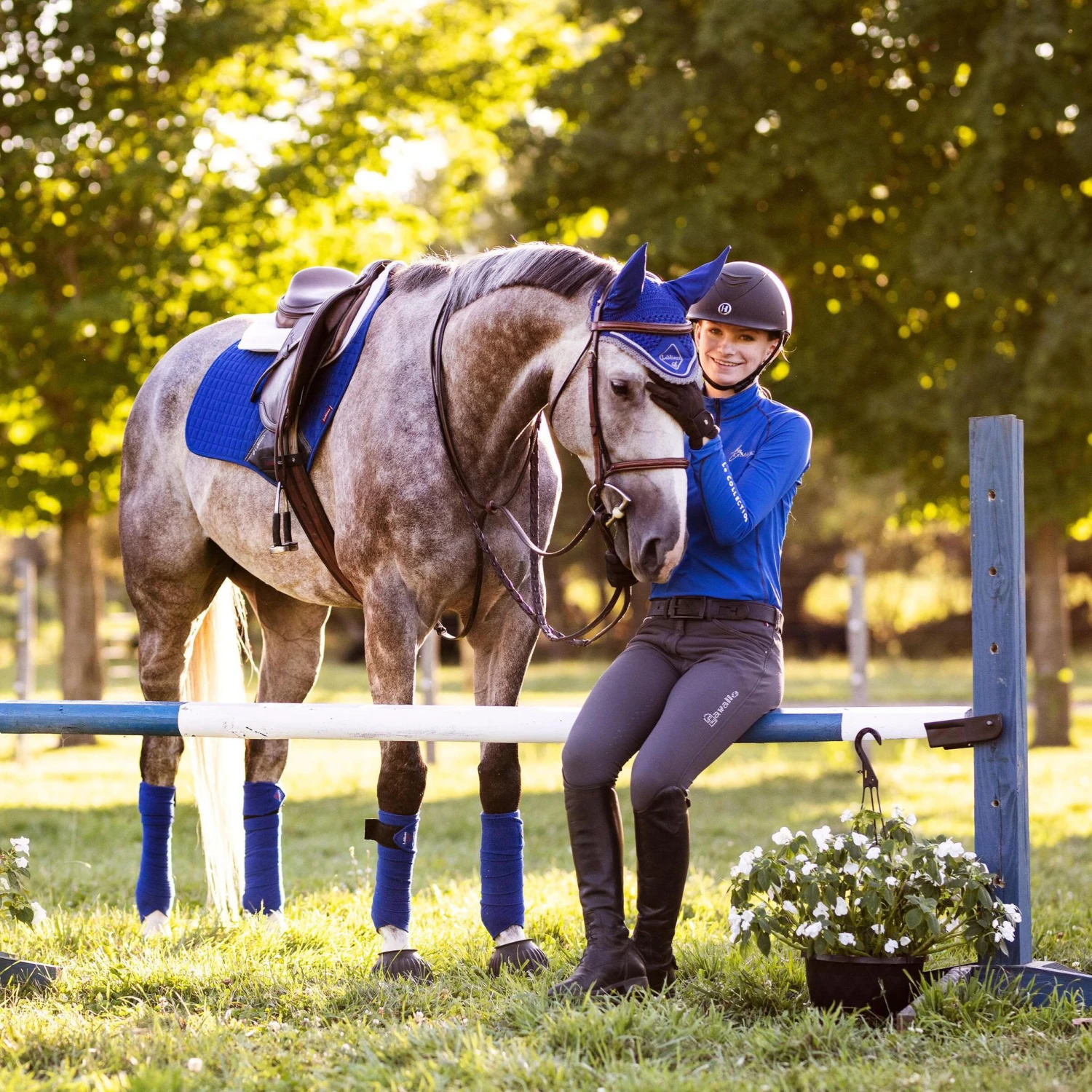 LeMieux Suede Close Contact Square Pad 11 LeMieux Suede Close Contact Square Pad - Image 9