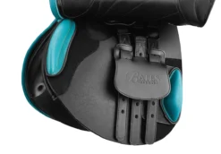 Bates Victrix Saddle With HART -Farm housse B Victrix Cblk Aqua girthpoints