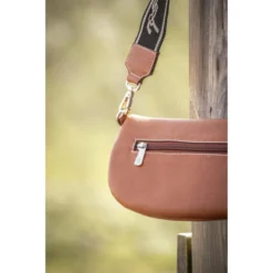 Penelope Smile Fanny Pack 11 Penelope Smile Fanny Pack -Farm housse a099cc135b6f0cf637e9e7f7745552cc