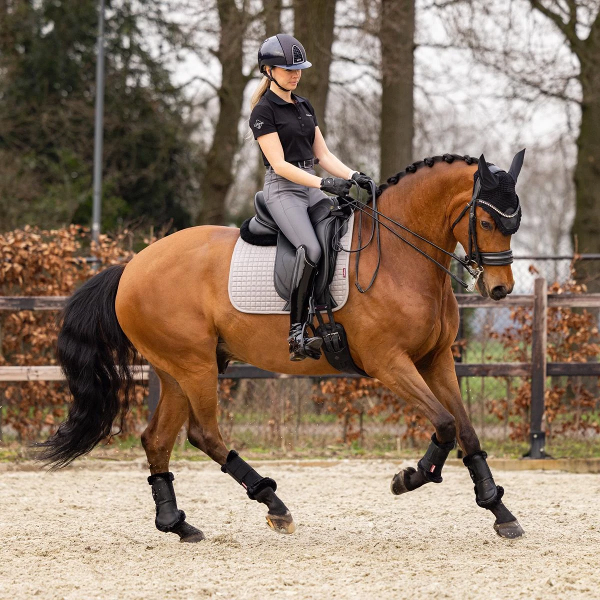 LeMieux Cotton Dressage Square Pad 9 LeMieux Cotton Dressage Square Pad - Image 7