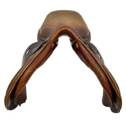Butet Flat 17" Seat Used Close Contact Saddle -Farm housse aea24c82 ed04 44eb ba01 f7aa62f284cd