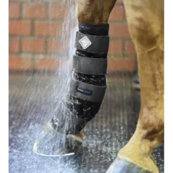 LeMieux Cold Water Boots 12 LeMieux Cold Water Boots -Farm housse b23116d386694c4f327aa03455cd623f