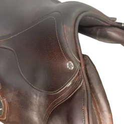 CWD 2GS 18" Used Close Contact Saddle -Farm housse c7b38881bd9cc0194a502ef061c0fef6