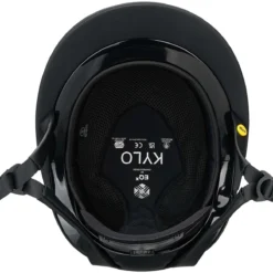 Charles Owen Kylo Helmet With Wide Peak And MIPS -Farm housse d5cd9ca2423e46e9086c170391b6a90e