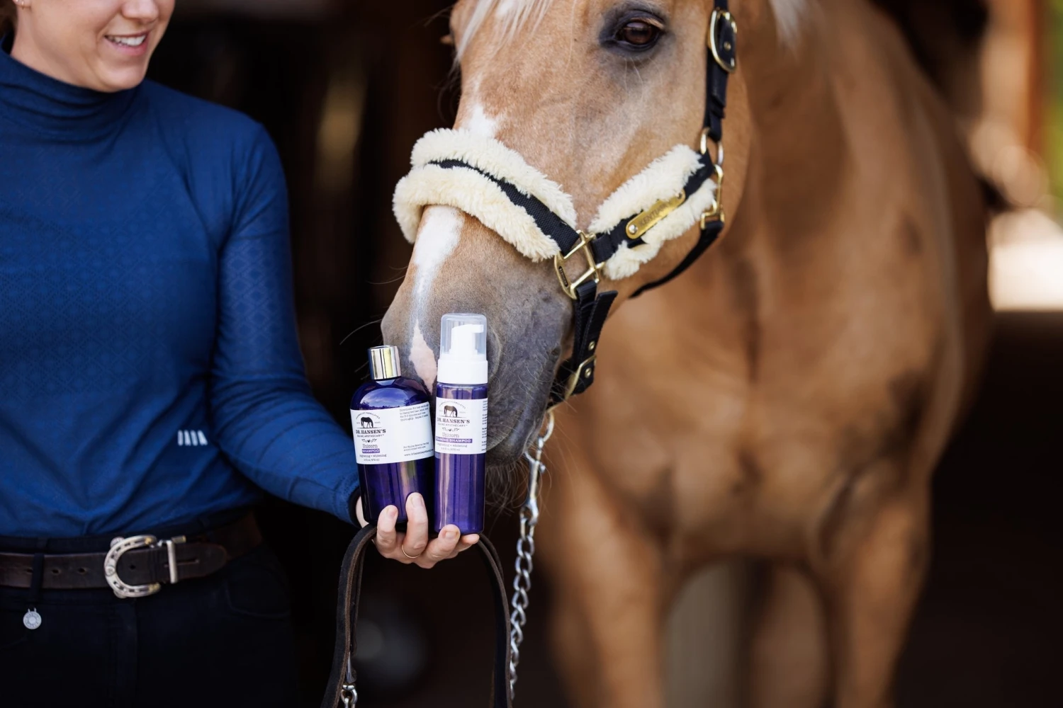 Dr. Hansen's Equine Apothecary Unicorn Shampoo 4 Dr. Hansen's Equine Apothecary Unicorn Shampoo - Image 2