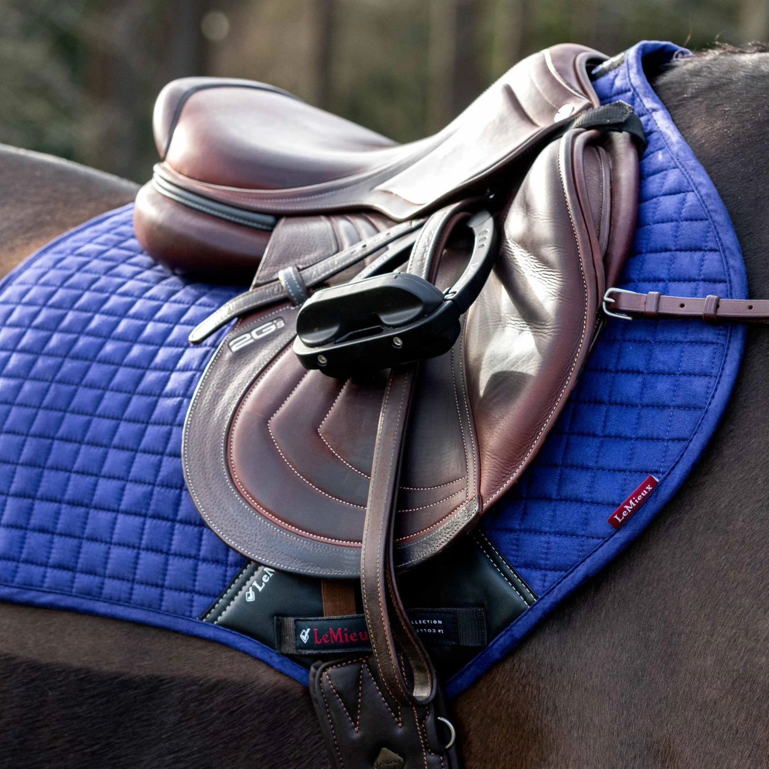 LeMieux Suede Close Contact Square Pad 20 LeMieux Suede Close Contact Square Pad - Image 18
