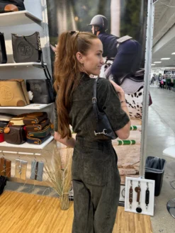 Tucker Tweed Bethany Bit Bag -Farm housse tucker tweed equestrian bethany bit bag leather handbags 1166607285 scaled