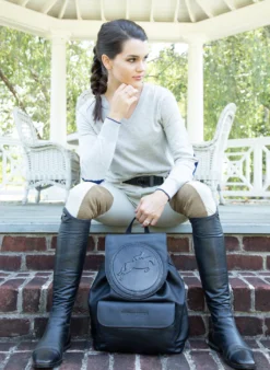 Tucker Tweed Brandywine Backpack: Hunter/Jumper -Farm housse tucker tweed equestrian brandywine backpack hunter jumper leather handbags 13658999980128