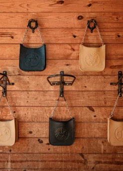 Tucker Tweed Middleburg Messenger, Hunter/Jumper 14 Tucker Tweed Middleburg Messenger, Hunter/Jumper -Farm housse tucker tweed middleburg messenger hunter jumper leather handbags 48962796847268