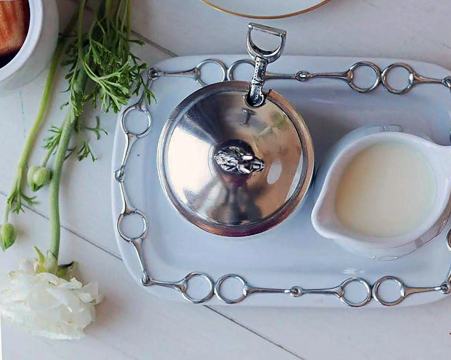 Vagabond House Equestrian Sugar And Creamer Set 7 Vagabond House Equestrian Sugar And Creamer Set - Image 5